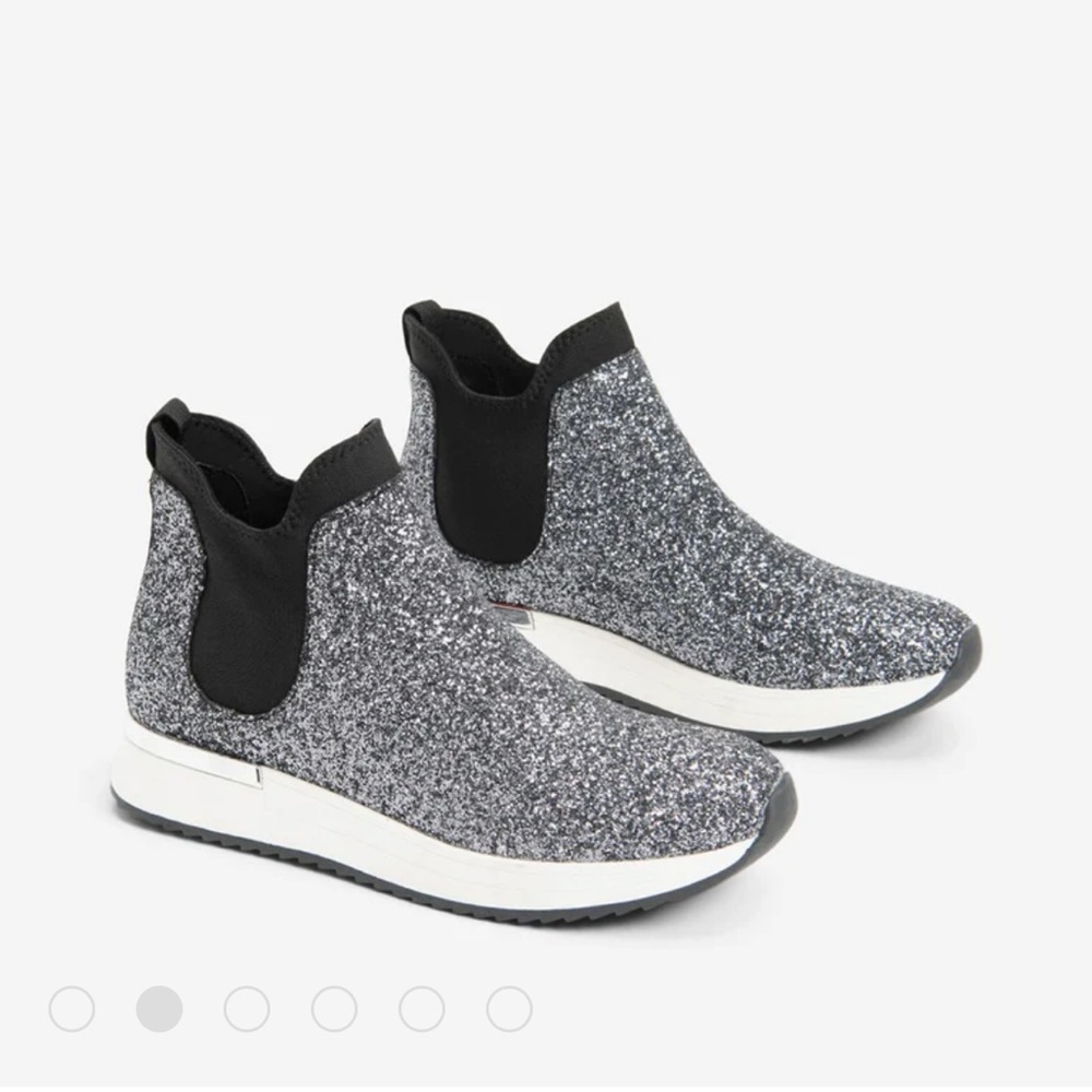 Kenneth Cole CAMERON CHELSEA SLIP-ON GLITTERS JOGGER SNEAKERS
